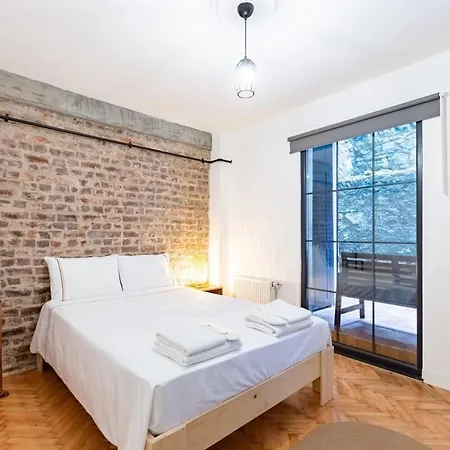 Trendy Cool Stylish 1bed1bath Terrace Home! #127 * Istambul