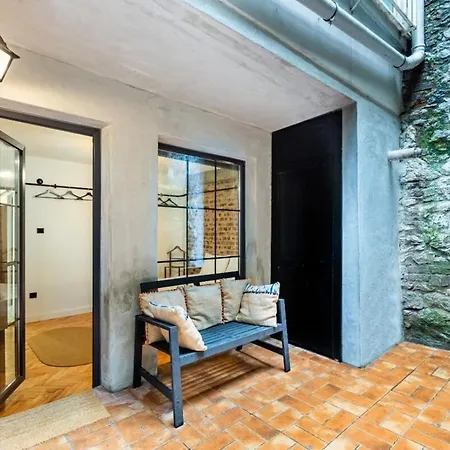 Trendy Cool Stylish 1bed1bath Terrace Home! #127 *